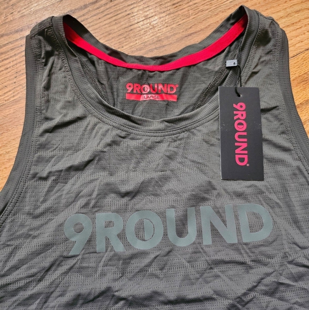 9 Round Razorback Tank, New,  Large - Picture 4 of 6